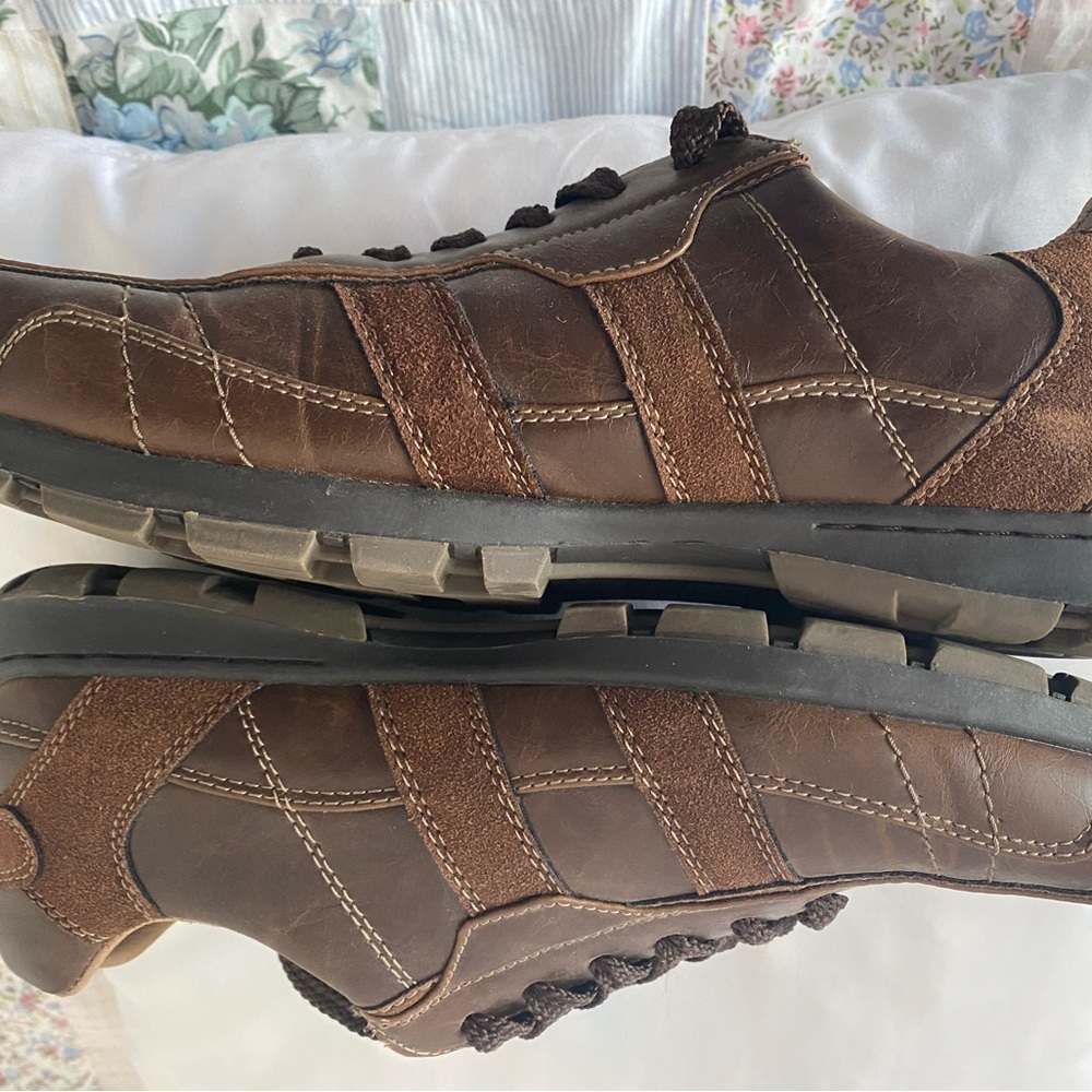 G.H. Bass & Co. Brown Boat Shoes with Leather Construction (Minor scuffs on top)